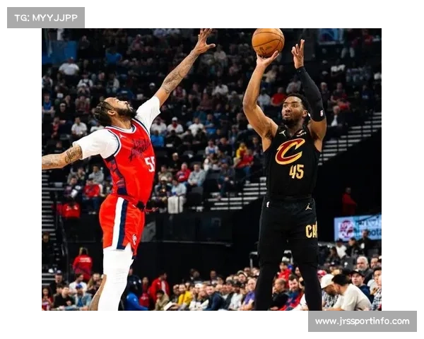 伦纳德末节爆发，半节砍下13分锁定胜局